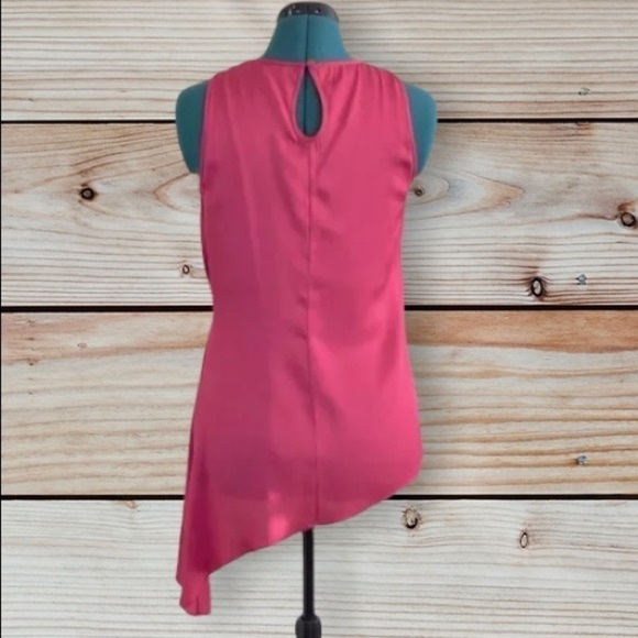 Trina Turk Silk Hot Pink Asymmetrical Flow Pleated Sleeveless Top Blouse Sz S - Picture 4 of 10